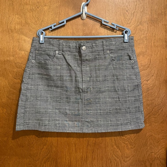 AMERICAN EAGLE gray plaid high rise mini skirt - Picture 1 of 7